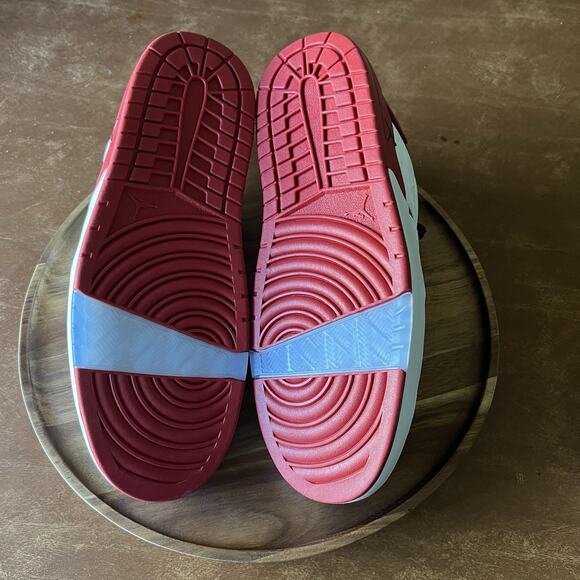 Nike Air Jordan NU Retro 1 Low Varsity Red Black Sneakers Shoes Mens 11 - Picture 16 of 16